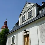 Barokní Kaplanka 1796 A. D. - Luxusní V českém Ráji Apartamento *